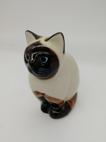 Quail pottery cat - quail,