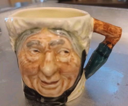 Vintage small toby jugs mugs - vintage,