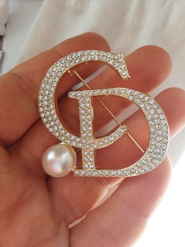 Vtg dior brooch gold - ,
