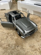 James Bond 007 Aston Martin