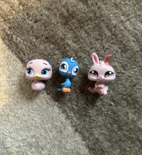 Littlest pet shop figures