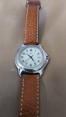 Vintage swiss army watch - swiss,