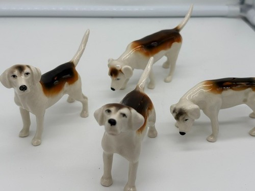 Beswick fox hounds - fox,