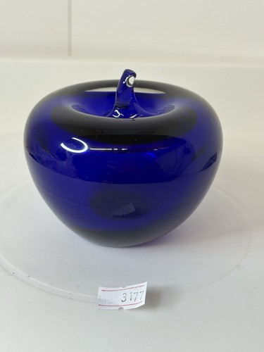 Vintage hand blown art - vintage, hand-blown