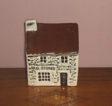 Lovely Rare Vintage Mudlen End Studio Post Office Stores with white post box