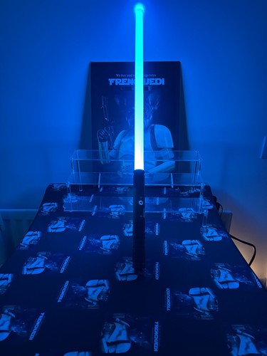 Custom lightsaber colours - lightsaber,