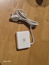Apple AirPort Express Wi-Fi Base Station Model A1264+Uk Plug