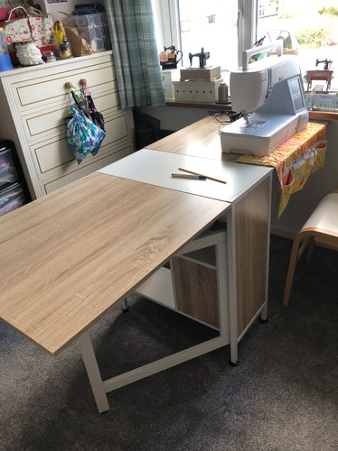 Drop leaf dining table - drop,