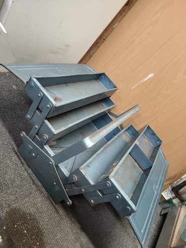 Blue metal cantilever tool box