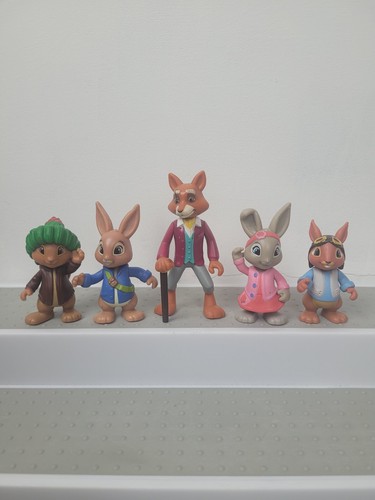 Peter rabbit figures - peter,