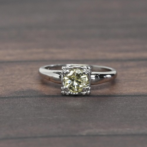 Fancy yellow diamond - fancy,