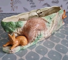 Vintage Sylvac Squirrel Tree