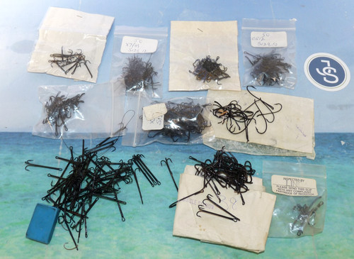 Vintage black fly tying salmon - vintage,