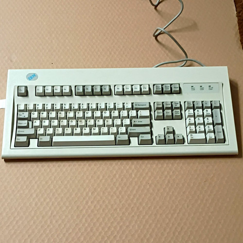 Ibm model wired 2 - wired, ps/2