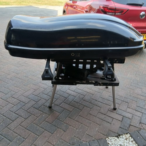 Nissan top box - roof, rack
