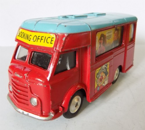 Corgi toys 426 - corgi, no.426