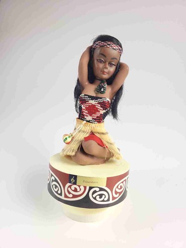 Vintage musical maori woman - 8",