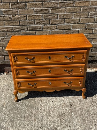 Vintage louis french chest - louis, of