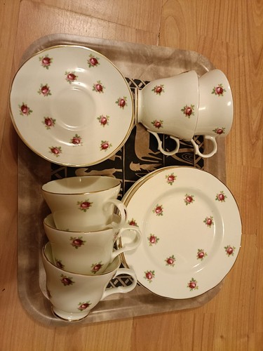 Vintage crown trent rose - vintage,
