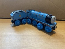 Thomas The Tank Engine Wooden Train Gordon with Tender Brio Compatible