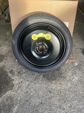 NEW GENUINE VOLVO XC40