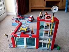 LEGO City 60004 - Fire Station - Complete in Original Box