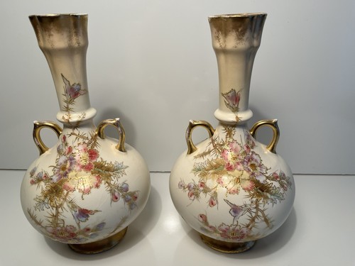 Exquisite pair royal - of,
