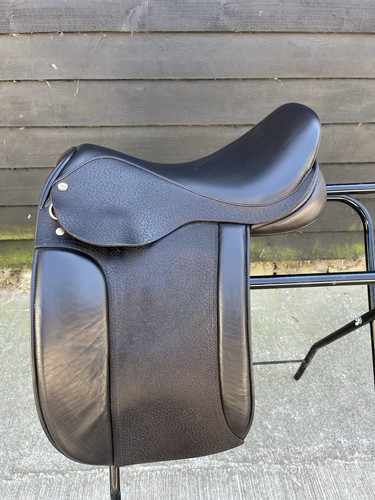 Black country classic - classic, 17.5”