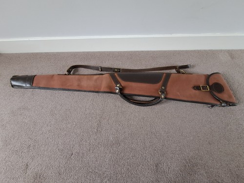Quality canvas leather shot - &,
