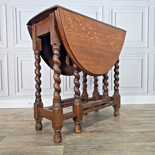Antique dining table - antique, oval