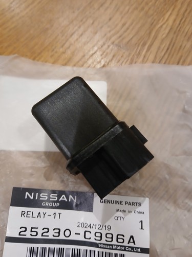 Nissan sunny pulsar - nissan,