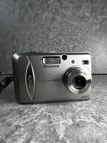 Fujifilm finepix a203 0mp - finepix, 2.0mp