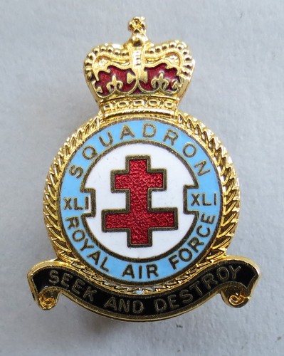 Enamel pin badge royal air - q/c,