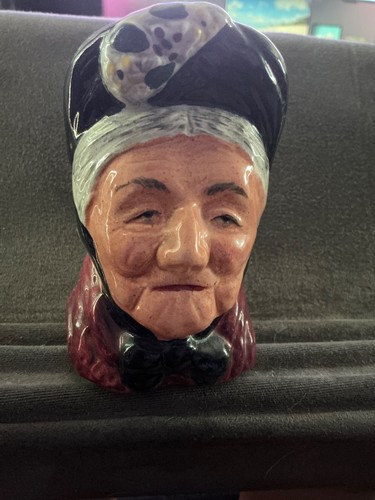 Westminster old lady - toby, jug.