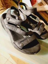 SKECHERS Shape Ups XF Pendulum Black Leather Sandals Ladies Sz6 EUC B2