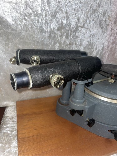 Spectoscope griffin george - spectoscope, &george