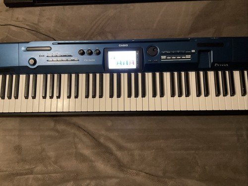 Casio 560m privia - px-560m,