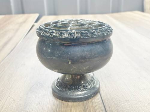 Vintage silver plate ianthe - plate,