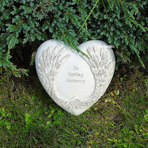 Heart shaped memorial - memorial, grave