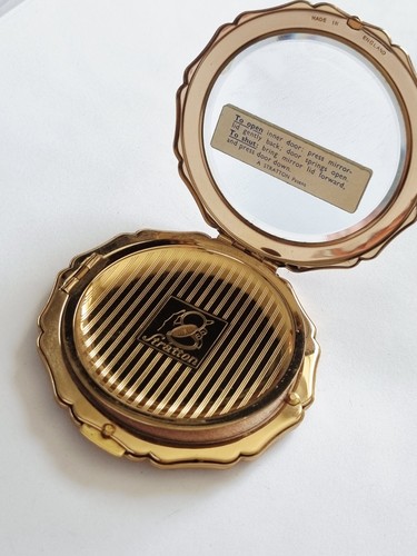 Vintage stratton black enamel - vintage,