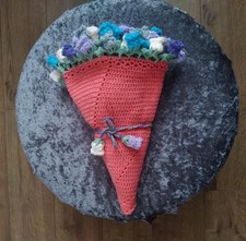 HANDMADE CROCHET BOUQUET