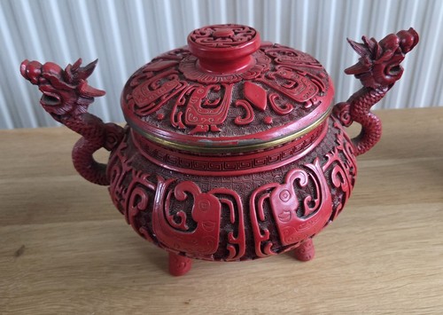Chinese urn vase dragon - chinese,