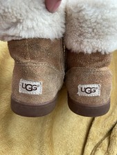 Infant Ugg Jorie Boots Size 9