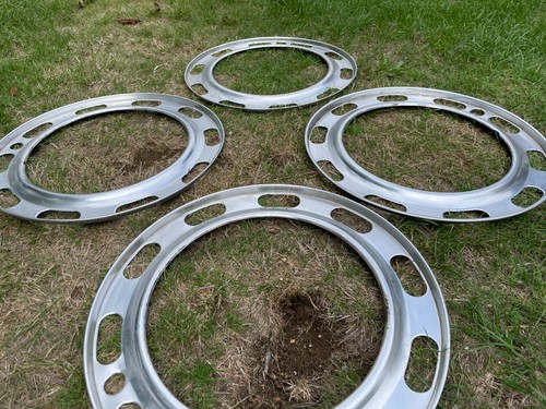 Classic beetle wheel trims - classic,