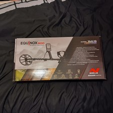 Minelab Equinox 900 Metal Detector Machine