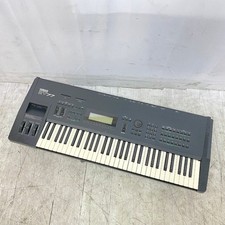 Yamaha SY77 Synthesizer