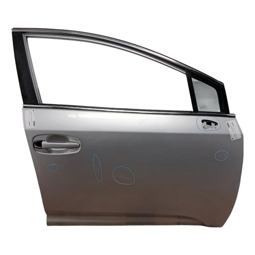 Toyota avensis 4d door - avensis, tr