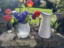 Vintage Enamel Jug Set –