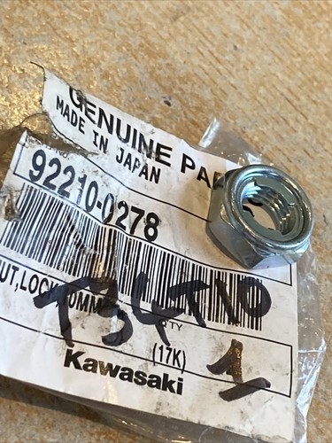 Kawasaki 92210 0278 - kawasaki, nut