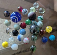 Collection of 30 old vintage